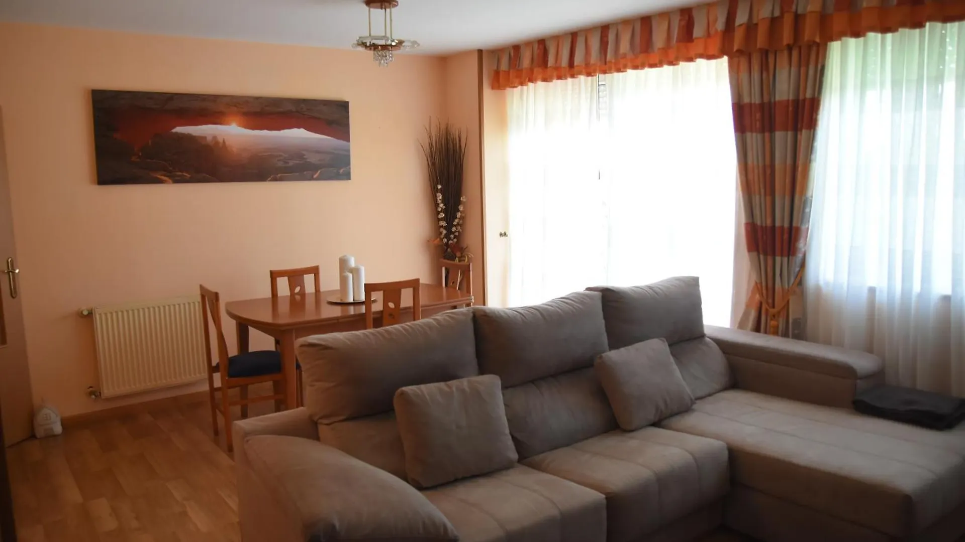 Villa Laura Boo De Pielagos Holiday home