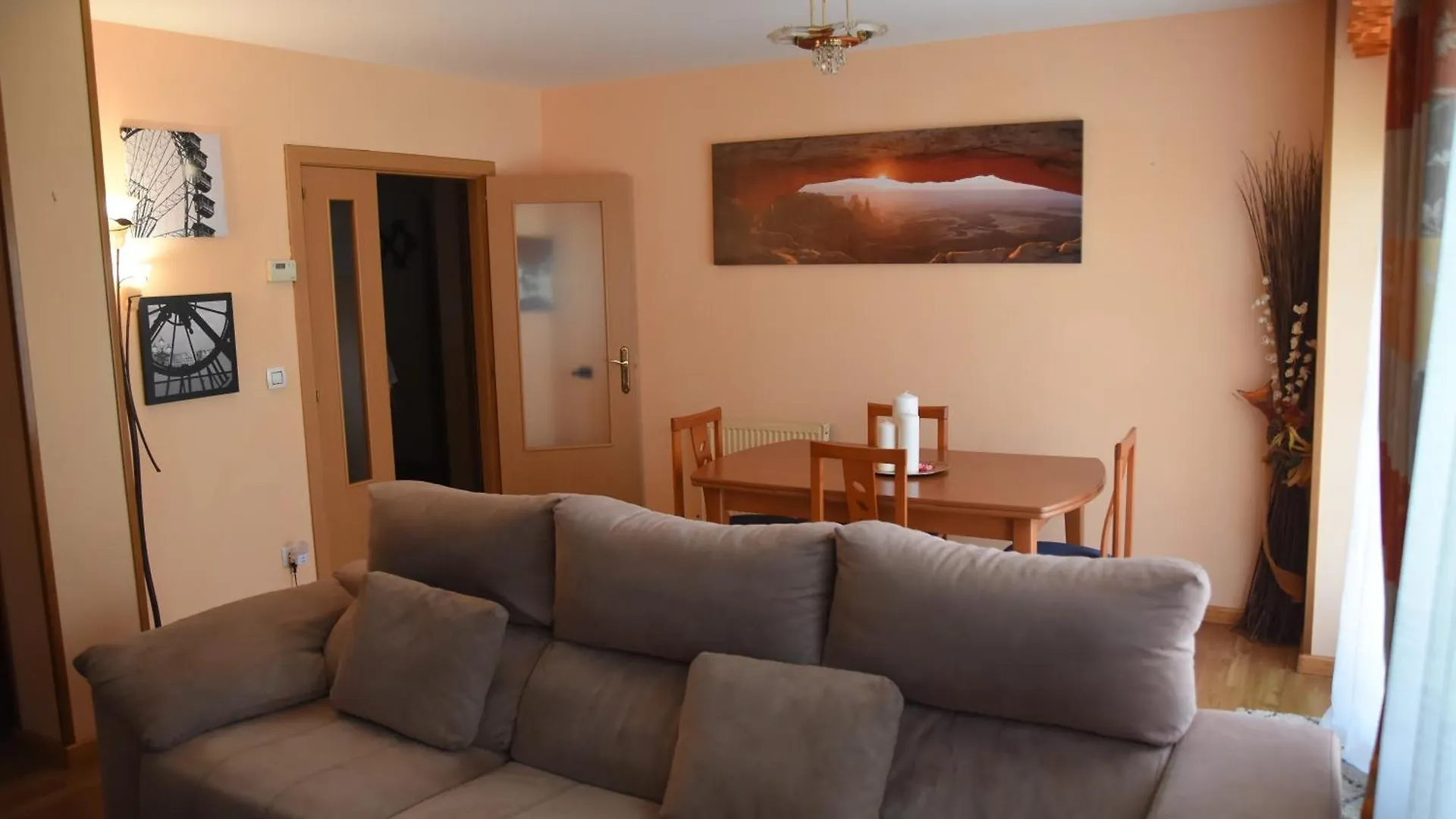Villa Laura Boo De Pielagos Holiday home